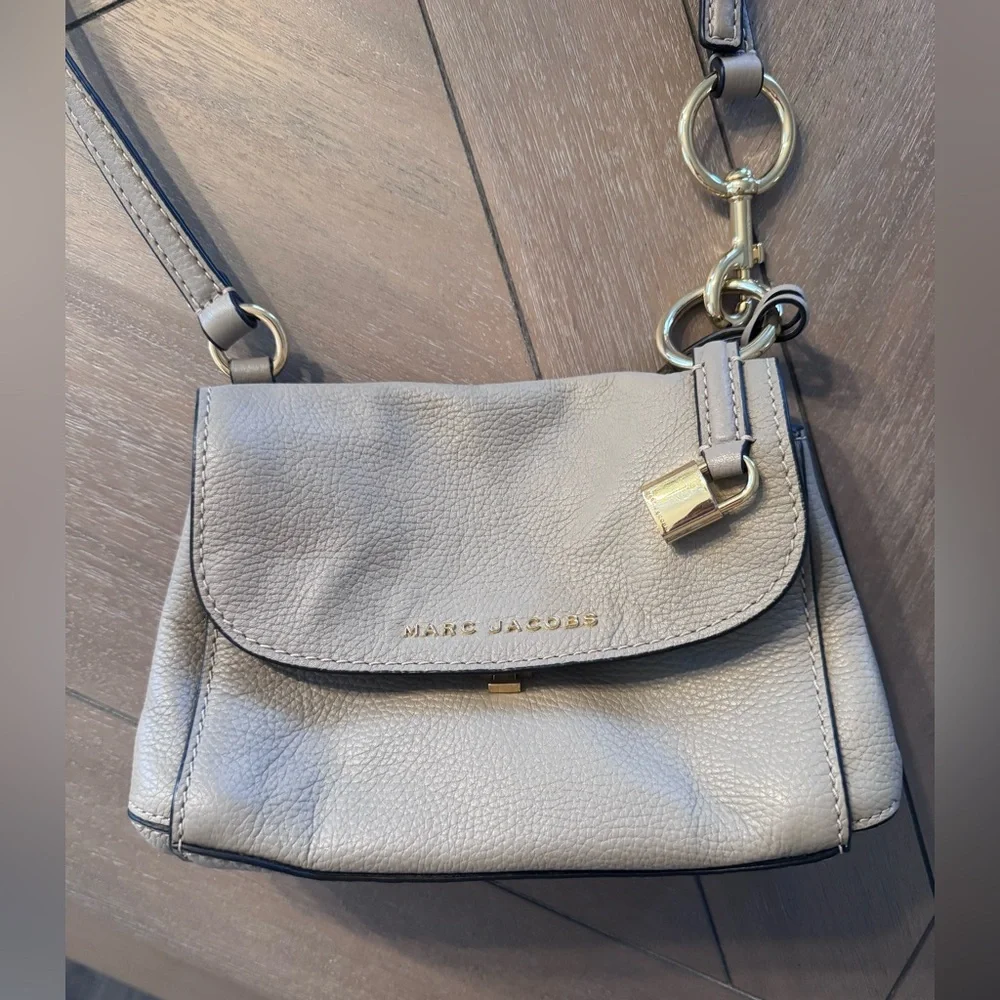 Marc Jacobs Crossbody Bag - Picture 2 of 16